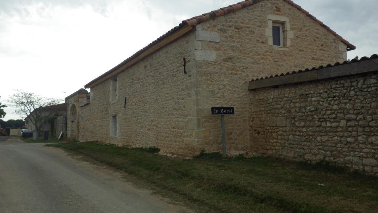 Le Logis Du Bouil Bed and Breakfast Champagne  Eksteriør billede